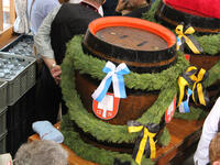 Das erste Faß Bier 2012(Foto: Gerd Bruckner)