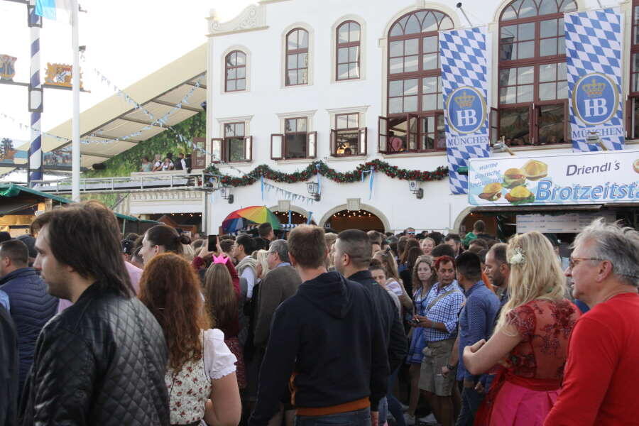 Sonnenschein auf dem Oktoberfest (Foto: Frederic Eichinger) Foto: (Foto: Frederic Eichinger)