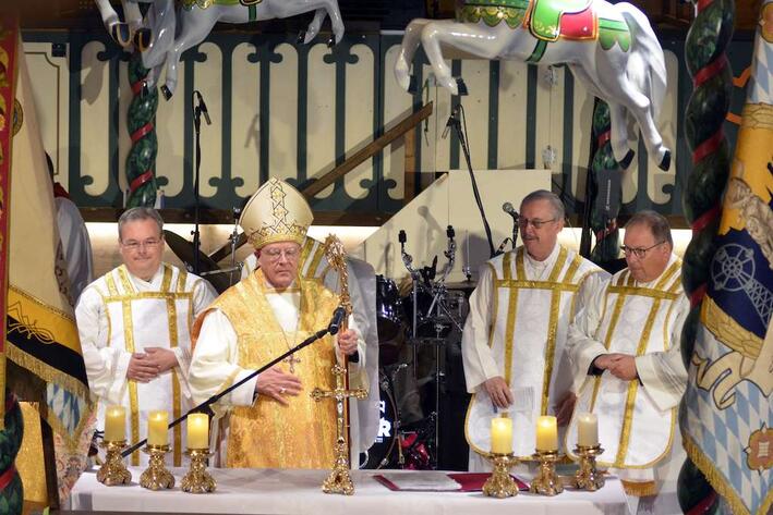 Traditioneller Wiesngottesdienst im Marstall-Zelt am 24.09.2026 (Foto: Robert Auerbacher) Foto: (Foto: Robert Auerbacher)